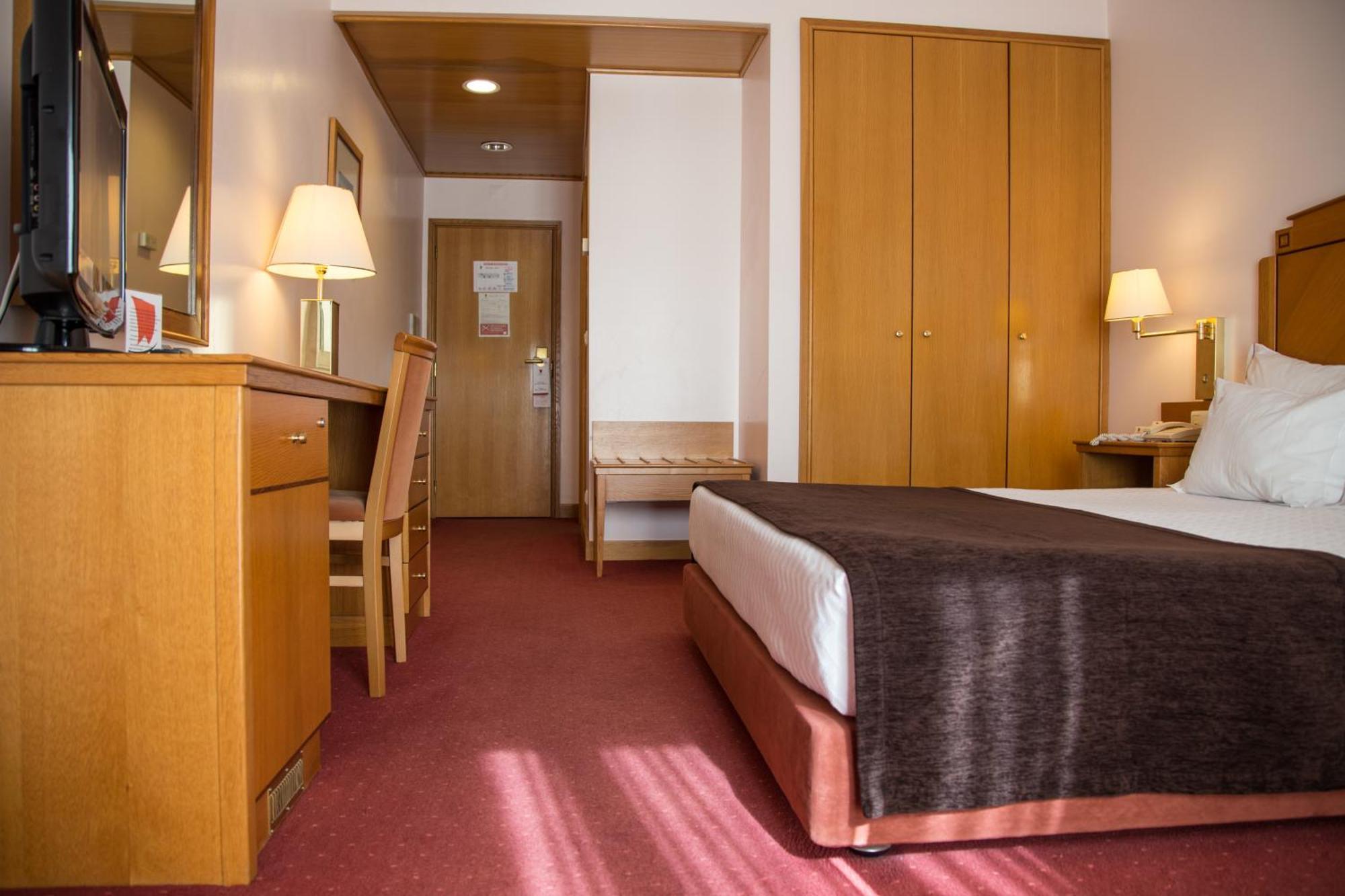 Chambre Lits Jumeaux - Vue sur Ville (Offre Spéciale pour 2 Nuits)
